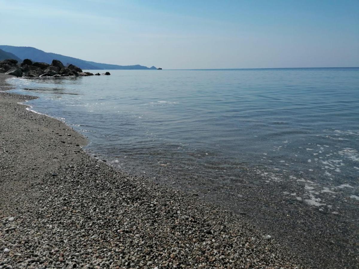 "Appartamento Del Mare Gliaca" Con Vista Isole Eolie,Ampia Terrazza,Wifi E Parcheggio Privato Gratuito Piraino Exteriér fotografie