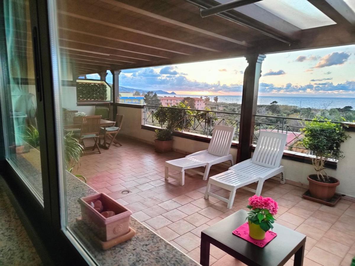 "Appartamento Del Mare Gliaca" Con Vista Isole Eolie,Ampia Terrazza,Wifi E Parcheggio Privato Gratuito Piraino Exteriér fotografie