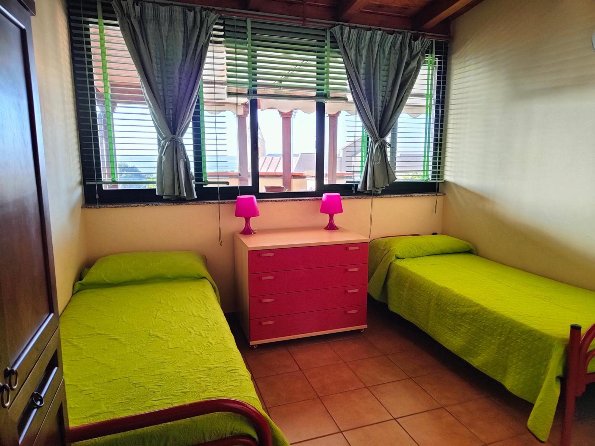 "Appartamento Del Mare Gliaca" Con Vista Isole Eolie,Ampia Terrazza,Wifi E Parcheggio Privato Gratuito Piraino Exteriér fotografie