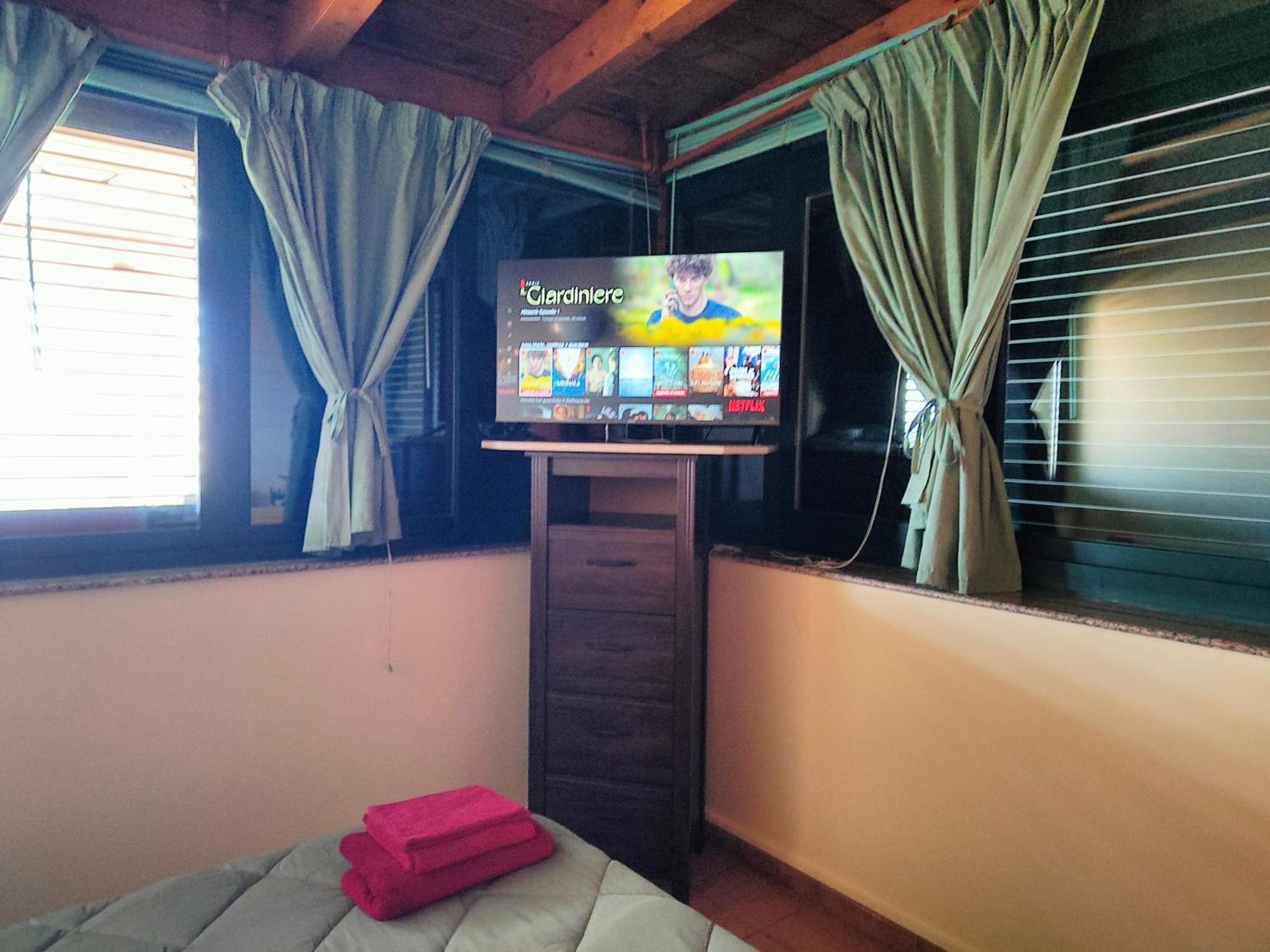 "Appartamento Del Mare Gliaca" Con Vista Isole Eolie,Ampia Terrazza,Wifi E Parcheggio Privato Gratuito Piraino Exteriér fotografie